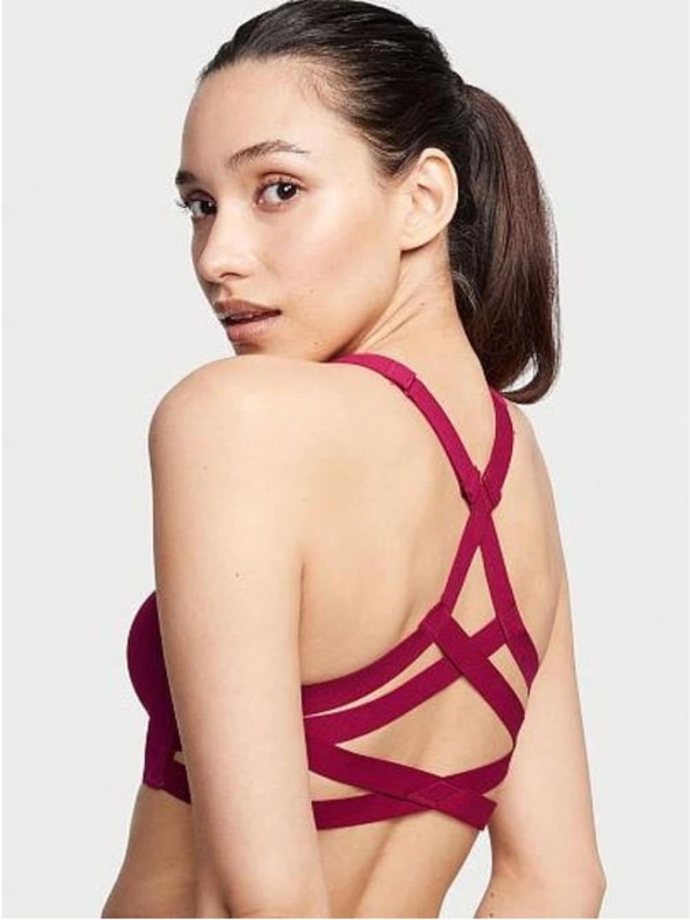 Victoria’s Secret On Point Knockout Front-Close Sports Bra in Berry Pink - 36C